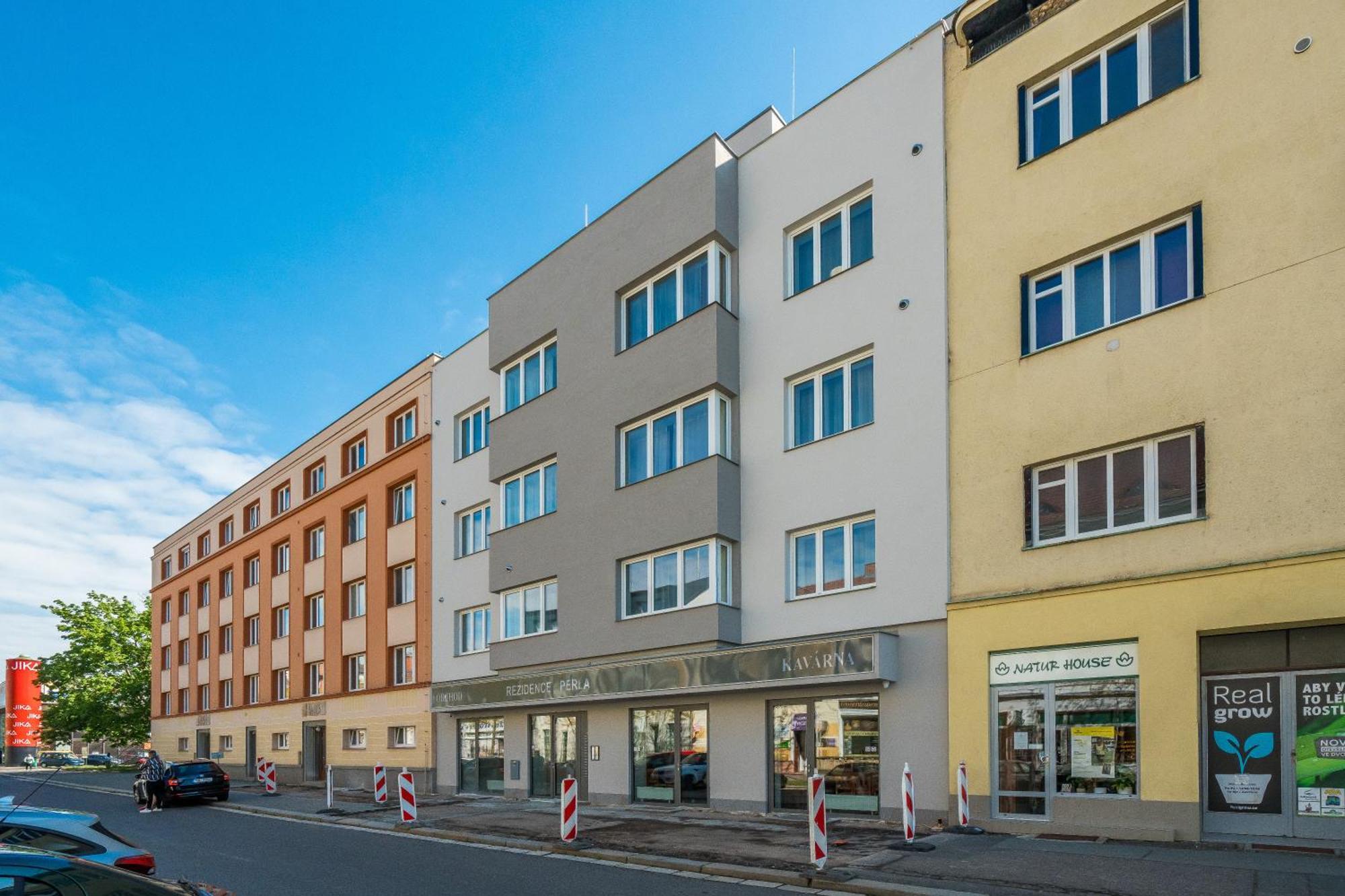 Апартаменти Perla Hradce 302 Градець-Кралове Екстер'єр фото